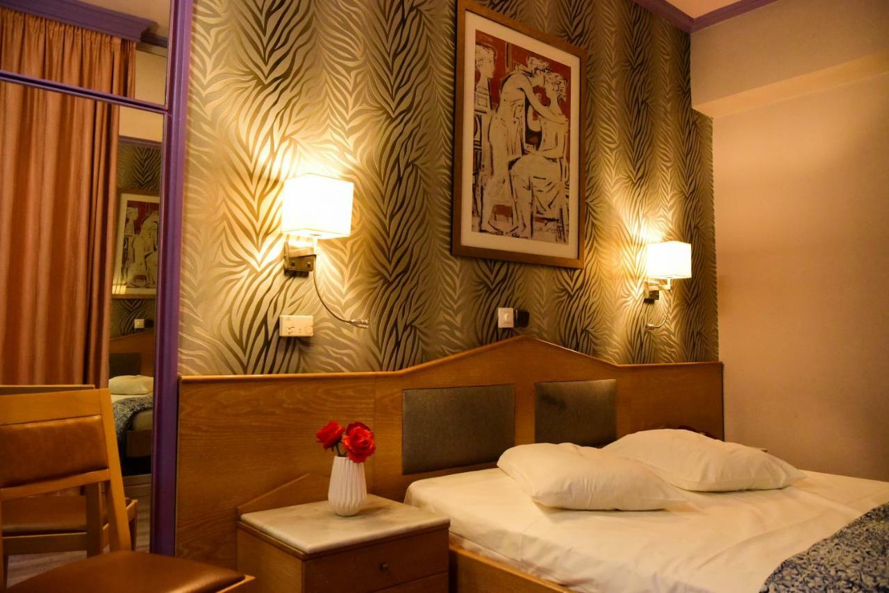 Eva Hotel Piraeus Exterior photo